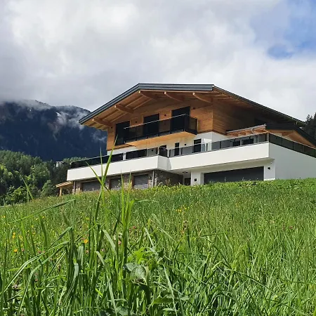 Sonnenwiese * フィンケンベルク